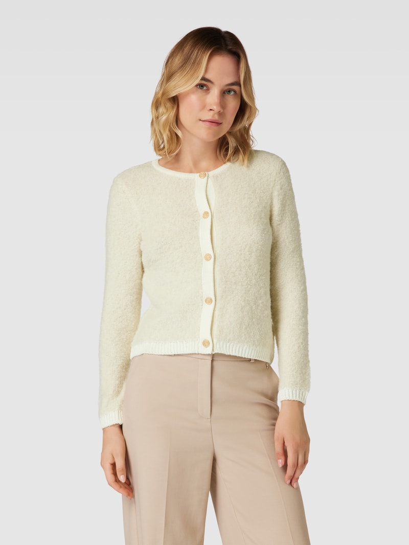 Strickjacke mit Rundhalsausschnitt und Knopfleiste in offwhite