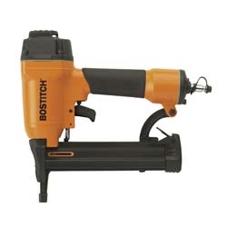 Grampeador Stanley Bostitch SB156SL-1-E com 92 grampos