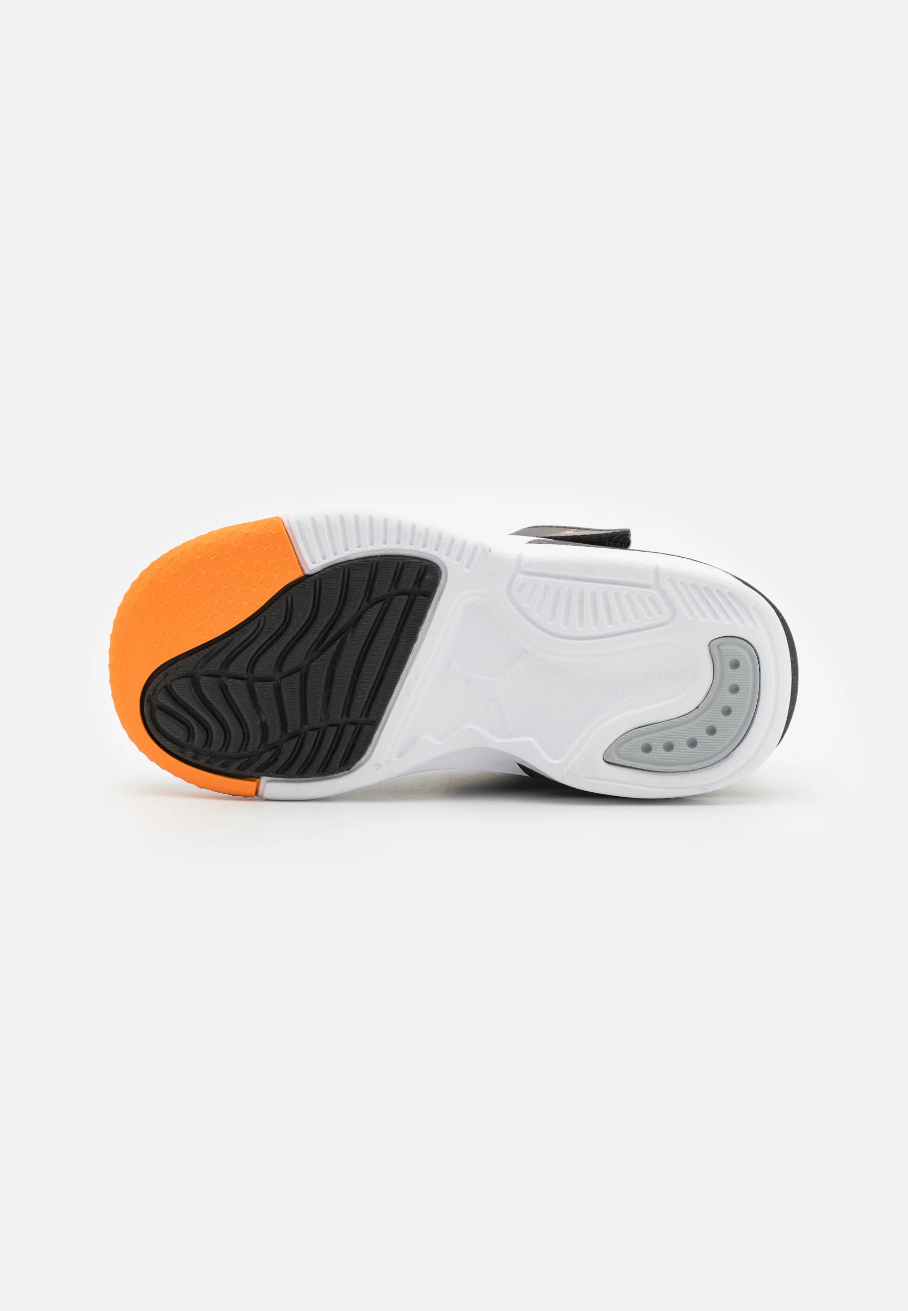 Jordan JORDAN MAX AURA 5 UNISEX - Zapatillas de baloncesto