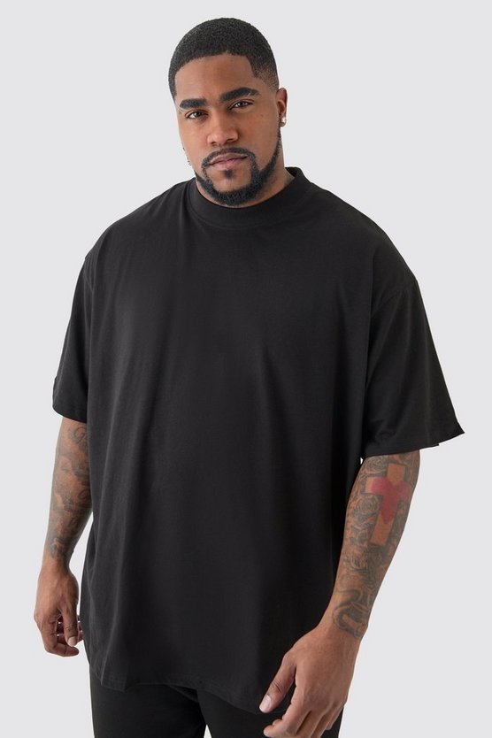Plus Oversize T-Shirt & Shorts