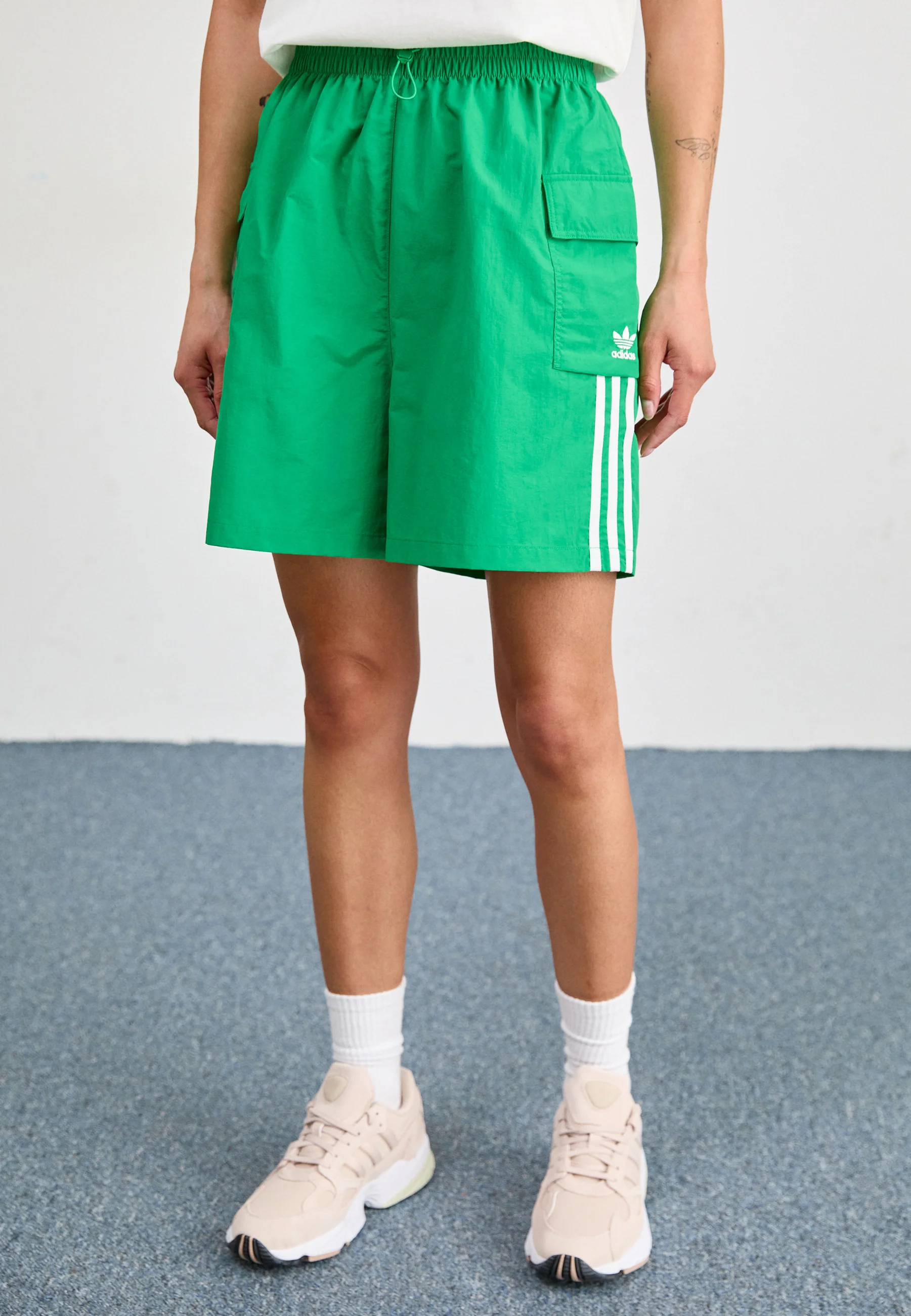 Pantalones cortos adidas Originals