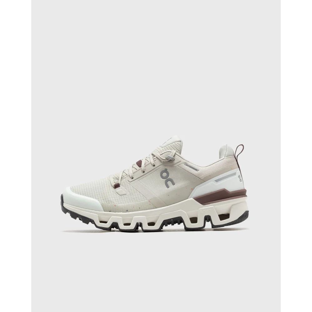 ON Cloudwander Waterproof 73.98055 / weiss