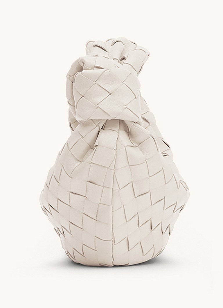 Bolsa Bottega Veneta Mini Jodie em pele de cordeiro