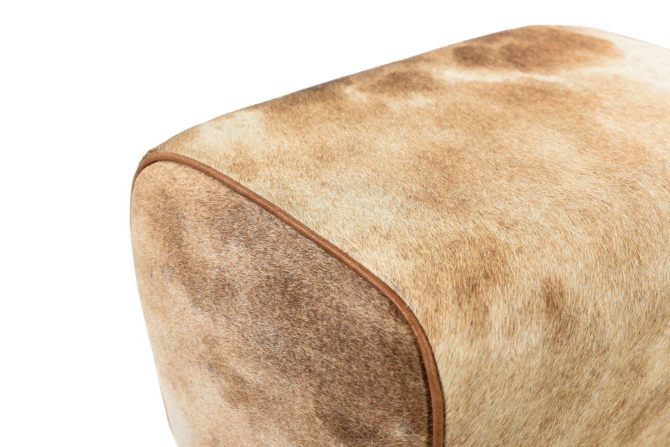 daslagerhaus living Bauernschrank Schulbock Hocker Fell