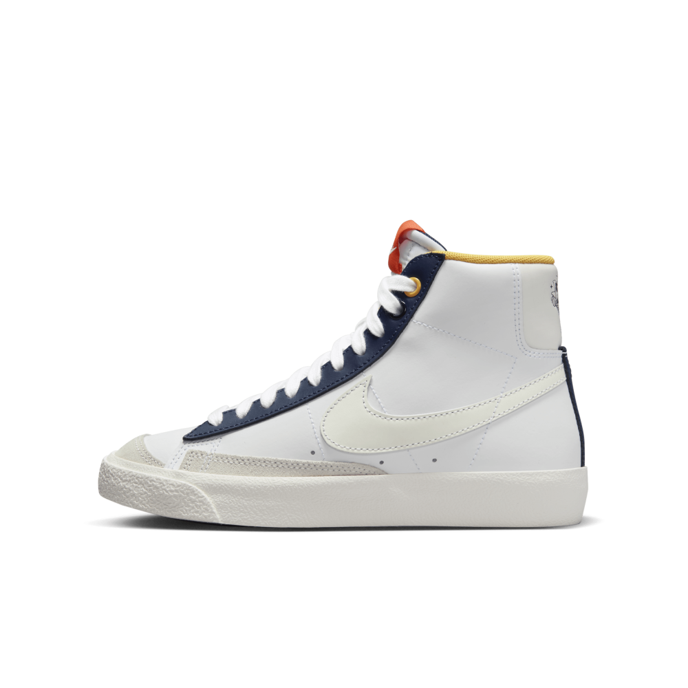 Nike Blazer Mid 77 BG FN6966-100 / weiss