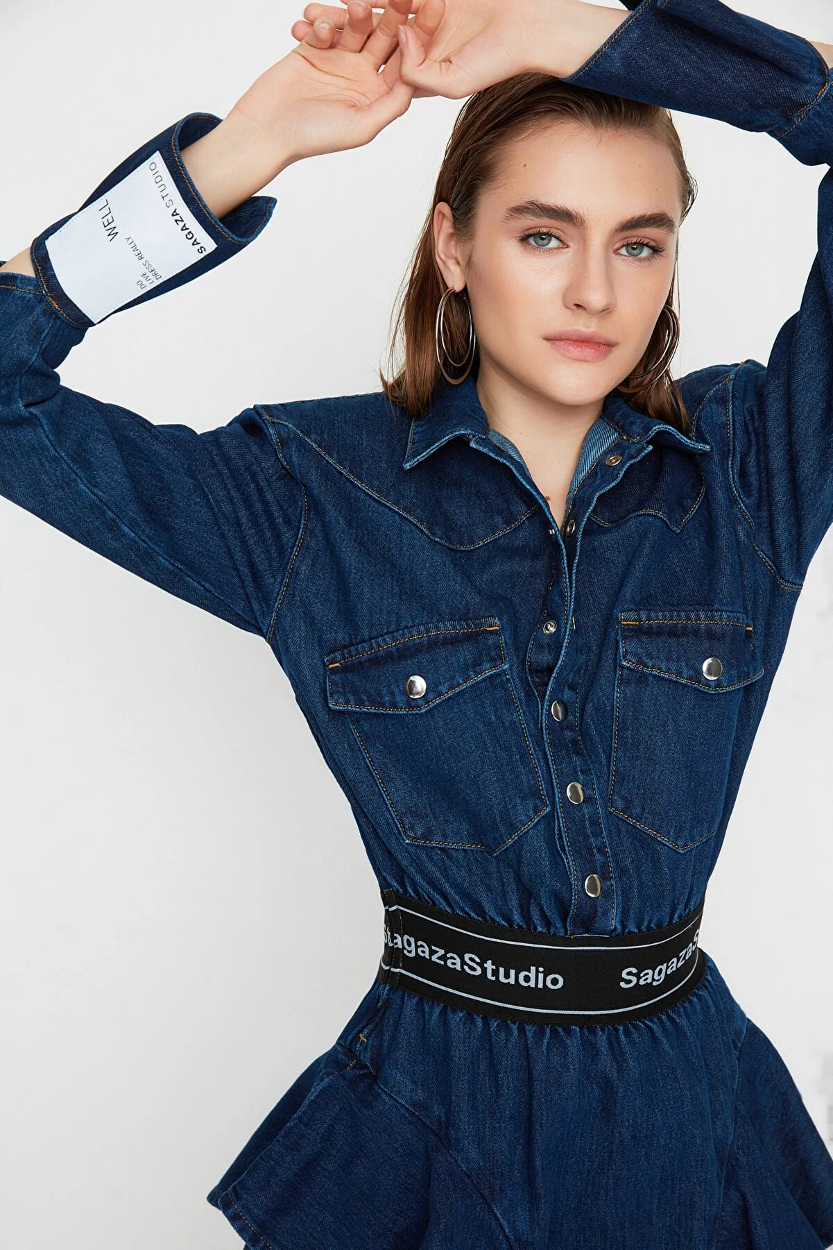 Trendyol Collection  X Sagaza Studio Blaues Jeanskleid TPRAW22EL1989