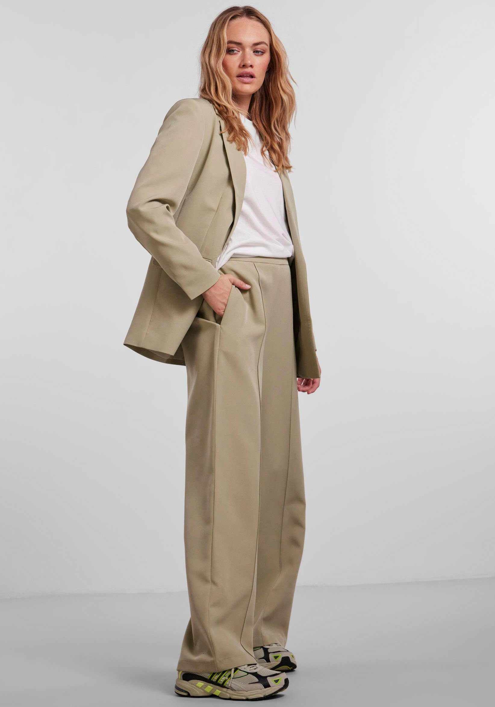 pieces Longblazer PCBOSELLA LS LOOSE BLAZER NOOS in leichter Oversize Form