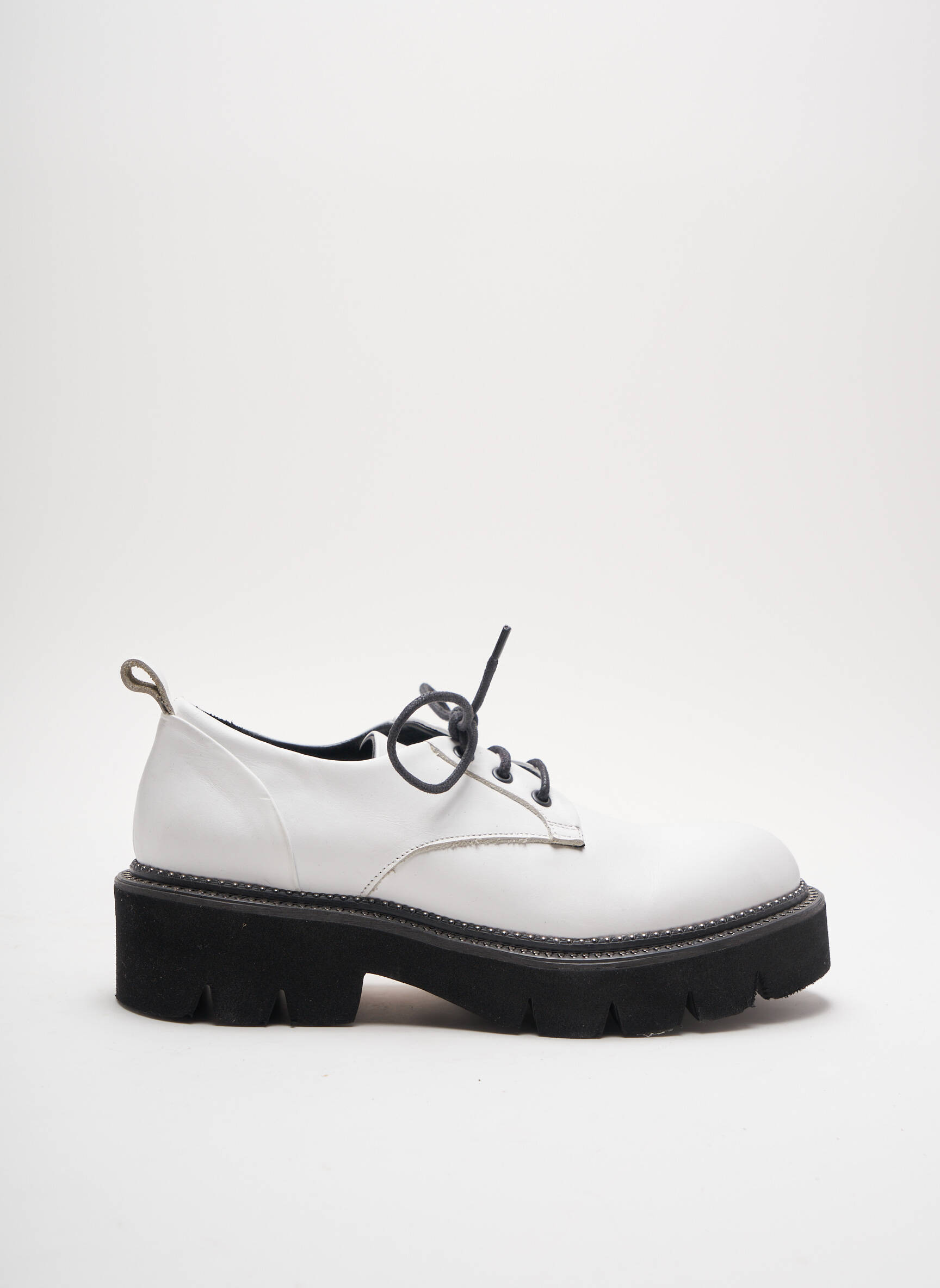 Stephane Gontard Derby Femme couleur blanc