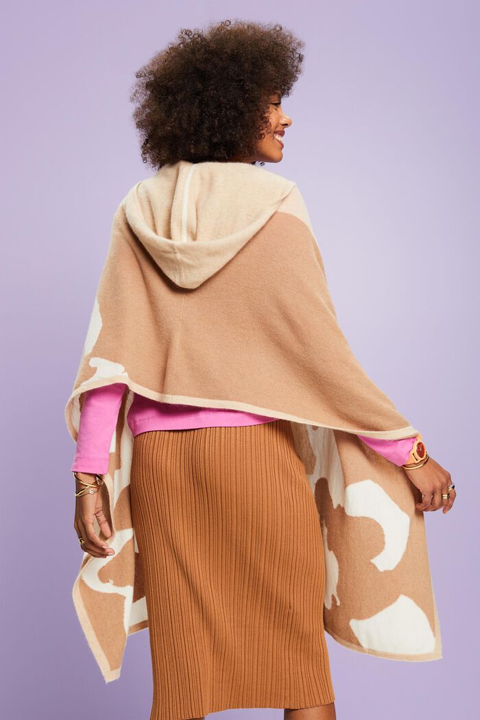 Kaschmirponcho mit Kapuze