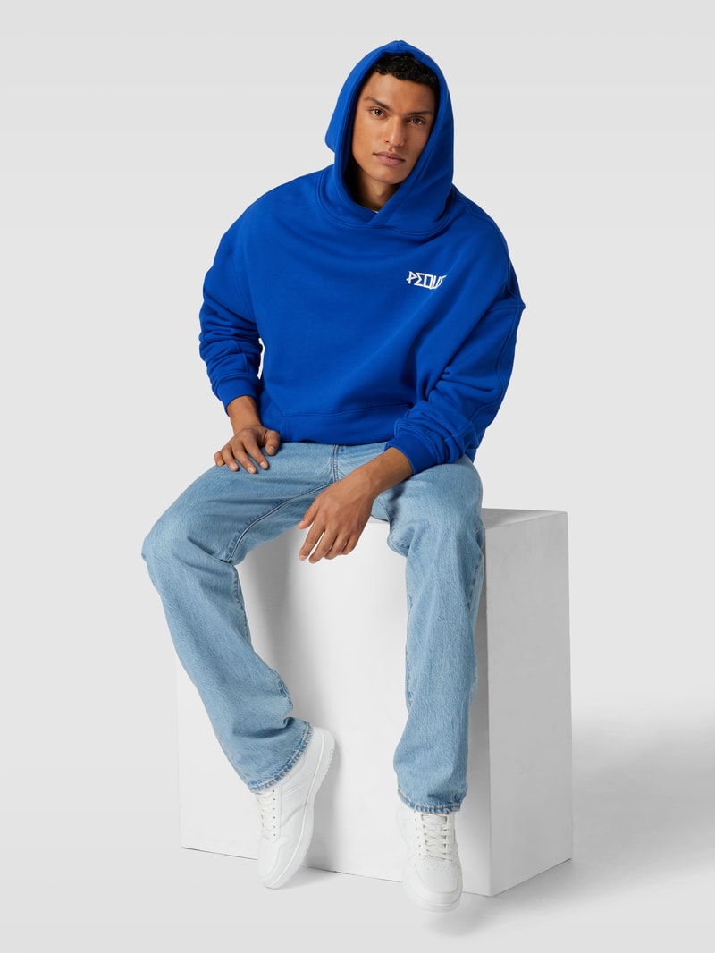 Hoodie mit Label-Print in royalblau