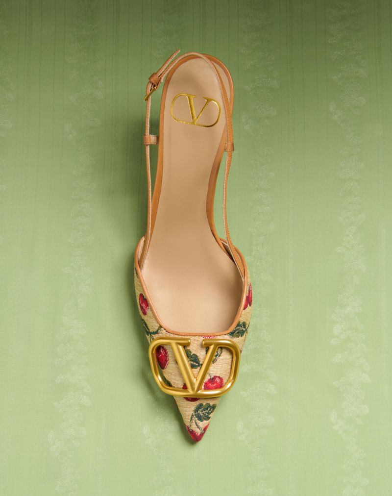 VLogo Signature Slingback Pumps i Jacquard Raffia med Kirsebærmønster 80 mm