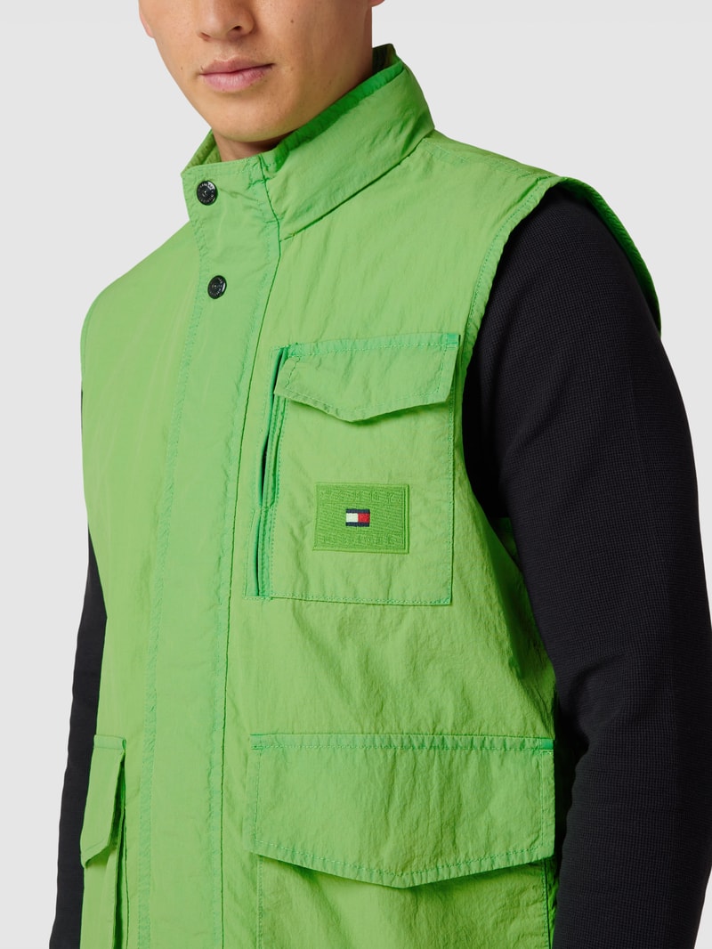 Weste mit Label-Patch in grasgrün