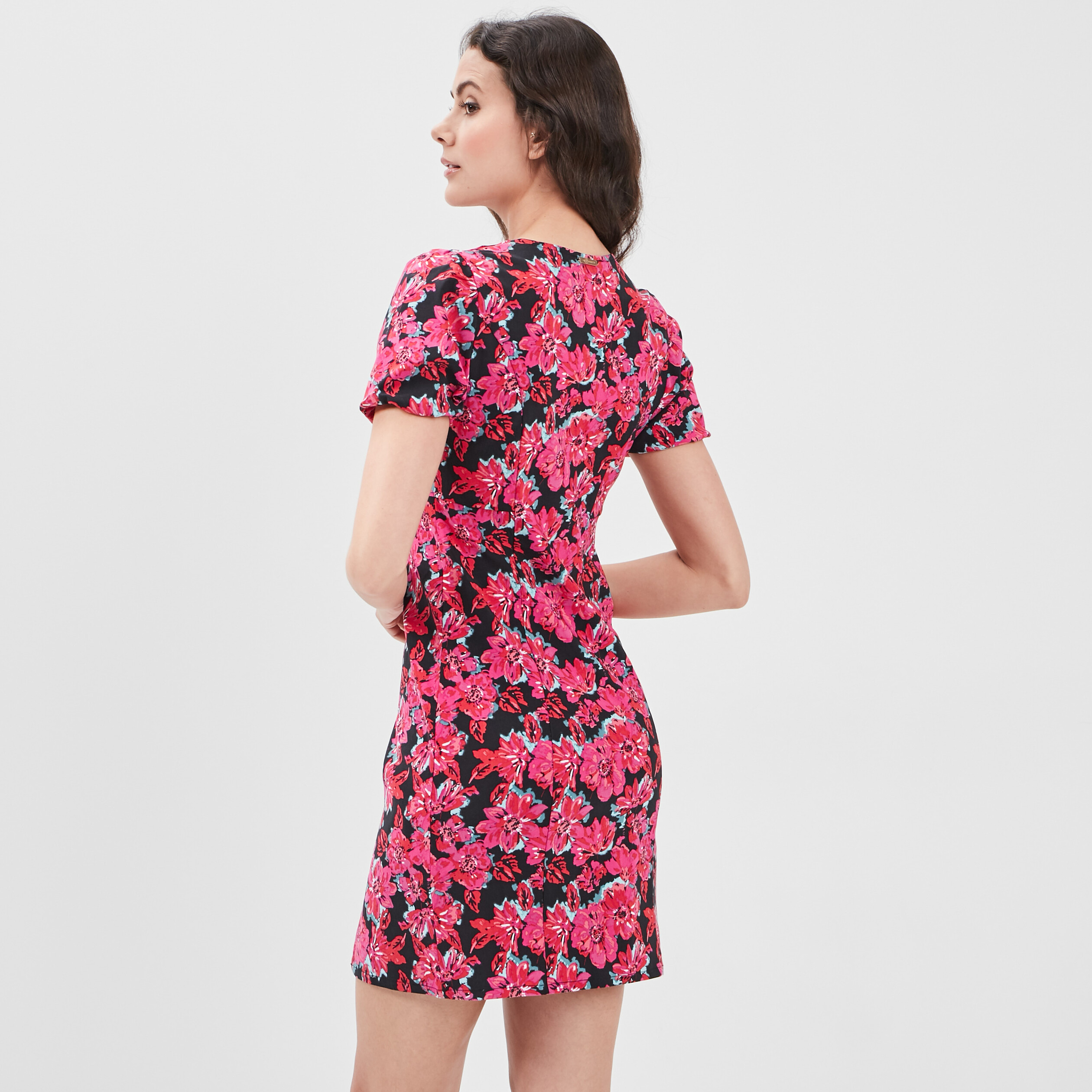 Robe droite manches courtes noir femme | La Halle