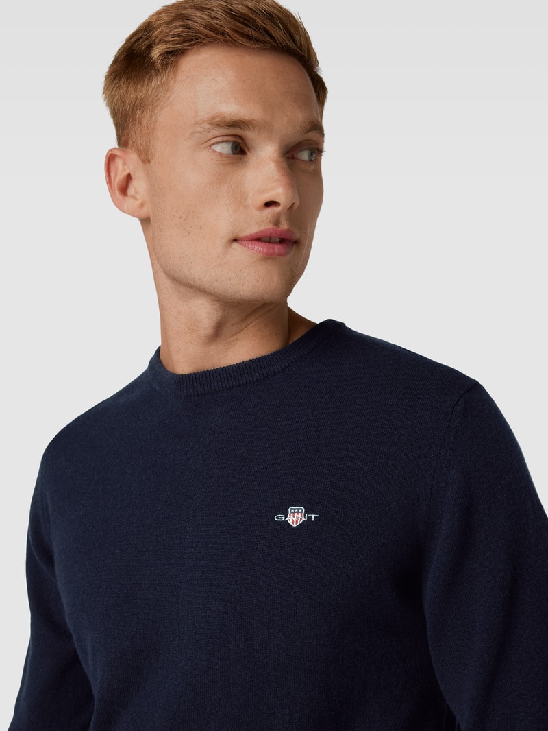 Strickpullover mit Label-Stitching in marineblau