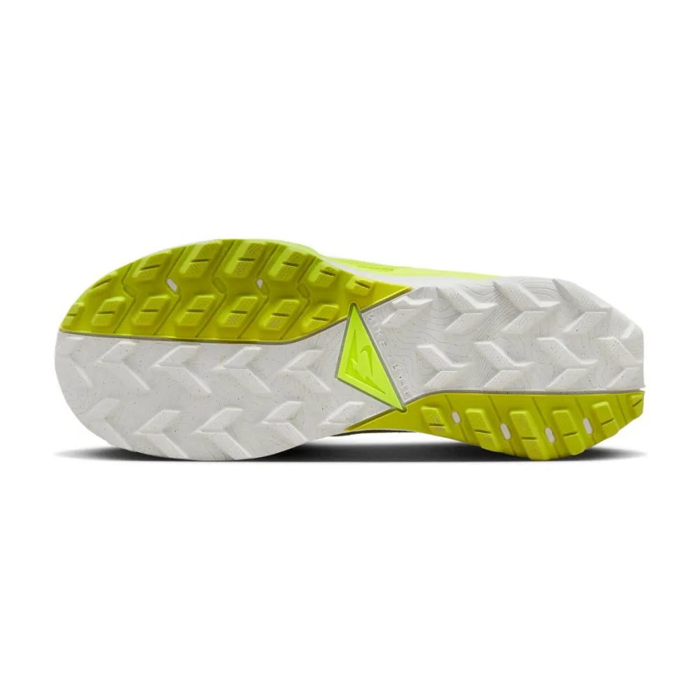 Nike Wildhorse 8 DR2689-300 / grün