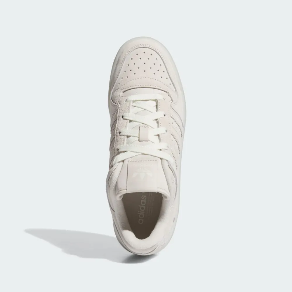 adidas Forum Low CL Shoes IG3689 / grau