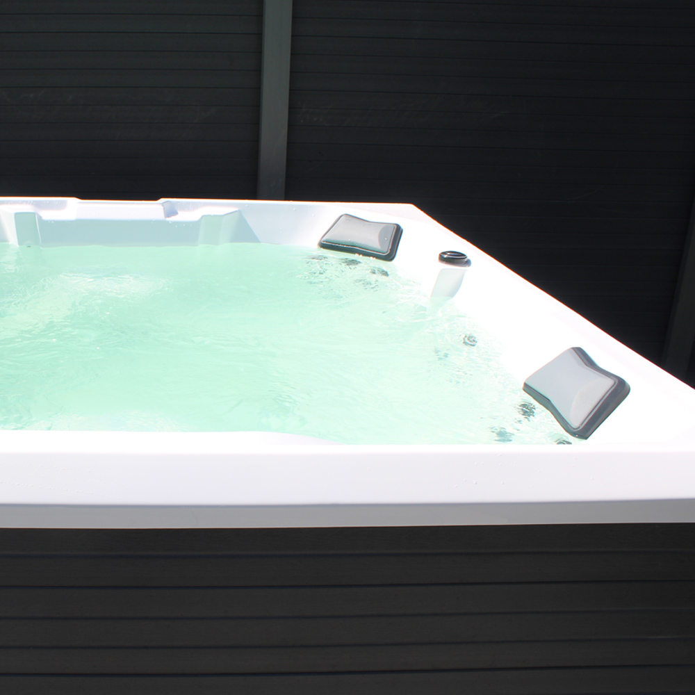 Home Deluxe Outdoor Whirlpool STREAM BIG PURE