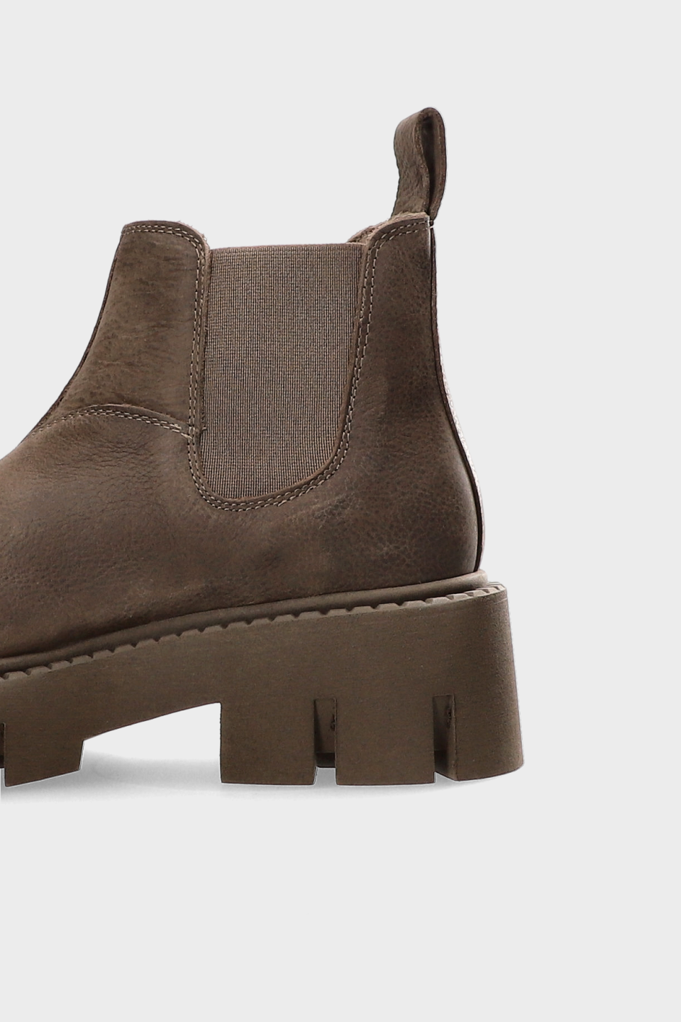 CPH135 waxed vitello taupe