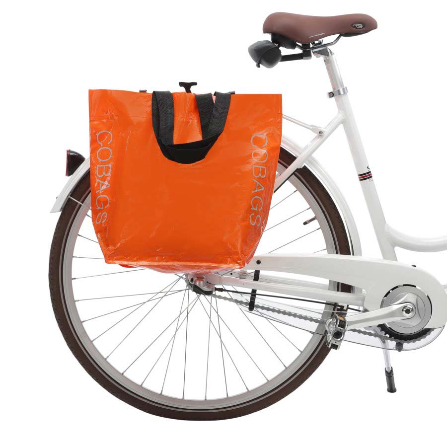 Fahrradtasche Cobags aus recyceltem Plastik, in orange, 1 Stück - ATU