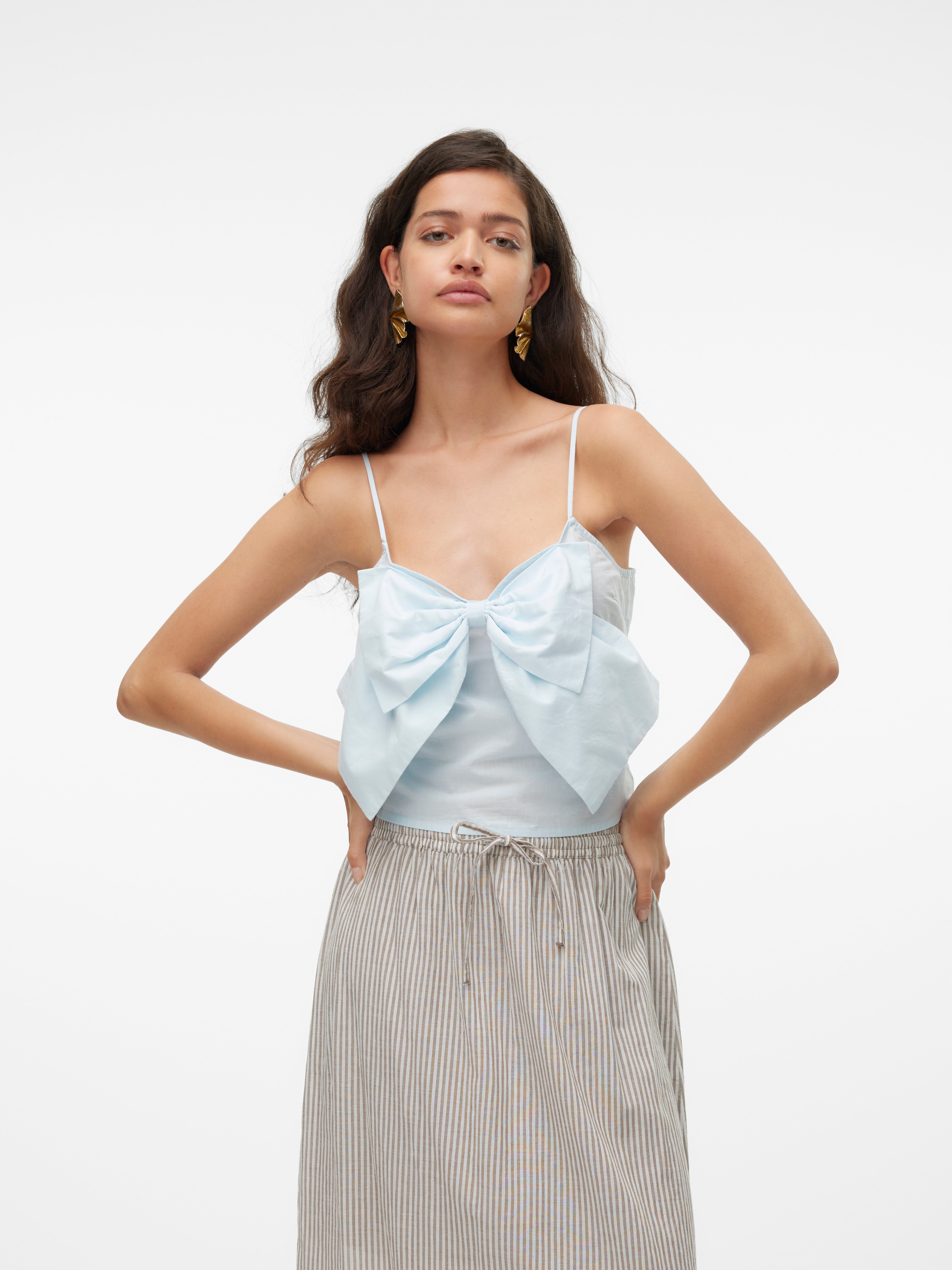 VMLARA Top