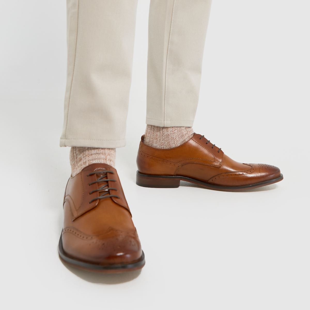 Base London – Branson – Bruna brogueskor