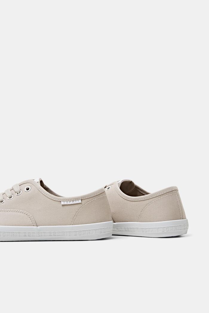 Sneaker aus Canvas
