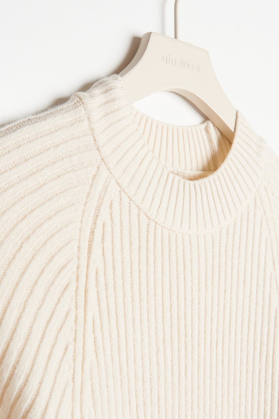 Isa knitted dress