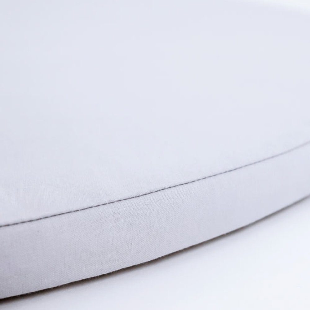 Memola Babyschaukel Das Spannbettlaken – Silbergrau (2 Stück) für die Babywiege Memola® (1-tlg), Hochwertiges Spannbettlaken für Babywiegen bietet Komfort und Stil.