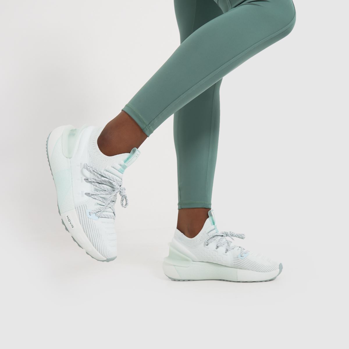 Under Armour – Hovr Phantom 3 – Ljusgröna träningsskor