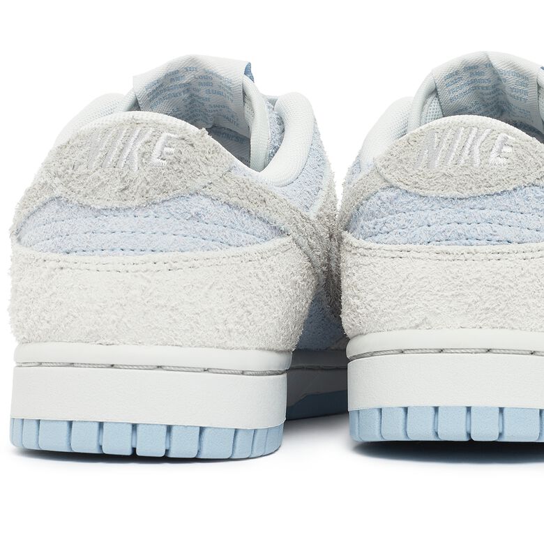 NIKE Wmns Dunk Low 