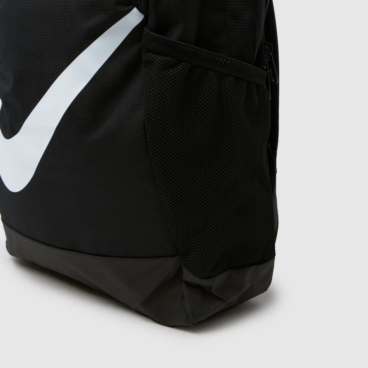 Nike fekete-fehér gyerek brasilla hátizsák