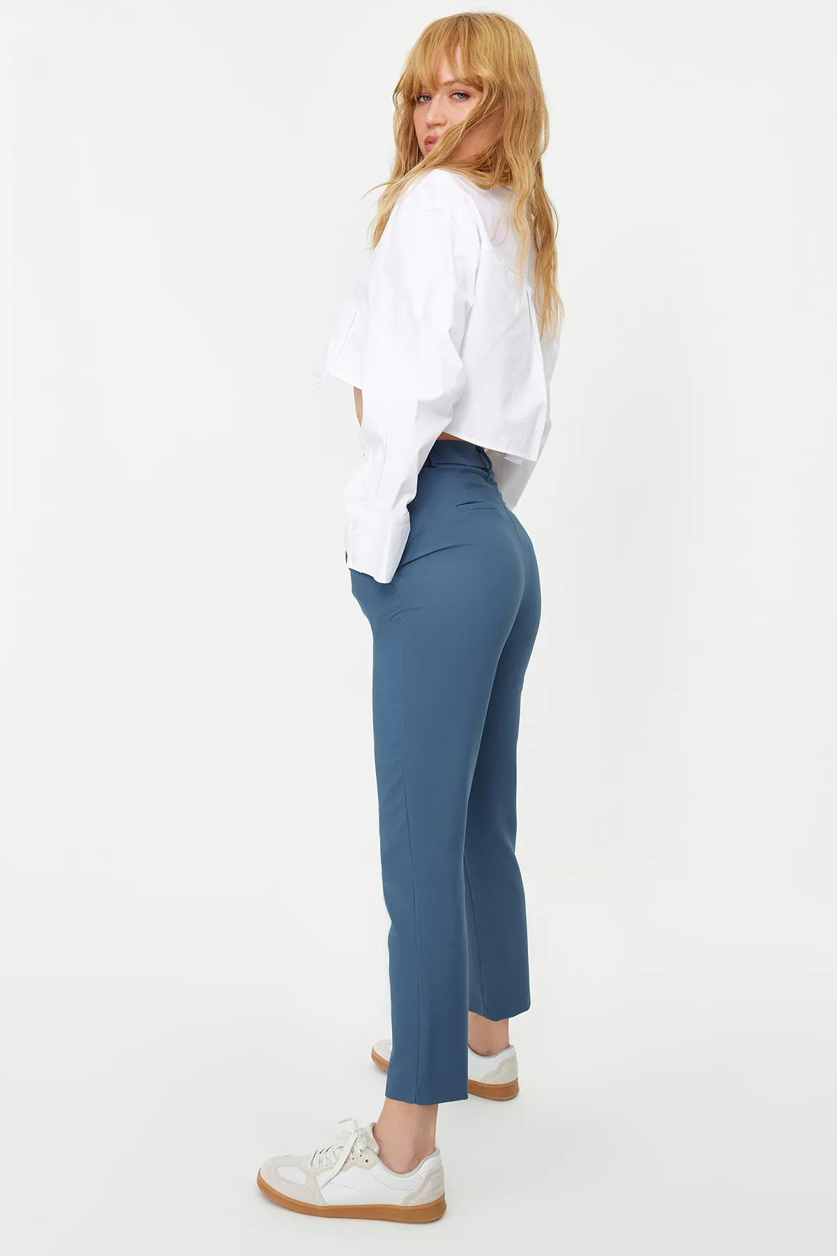 Trendyol Collection  Indigo Basic-Zigaretten-Webhose TWOSS19ST0038