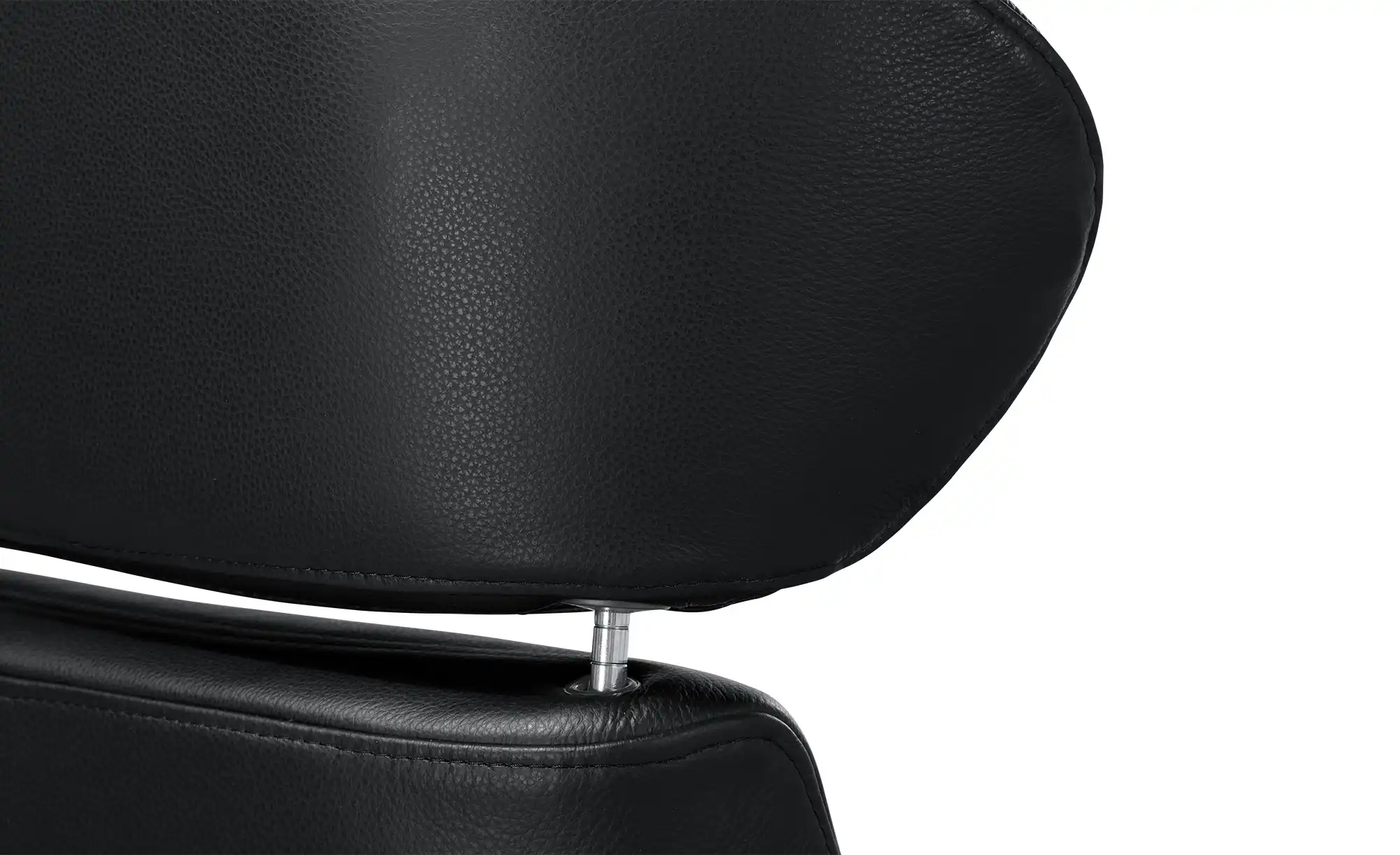 Sessel in Leder mit Knopfnaht