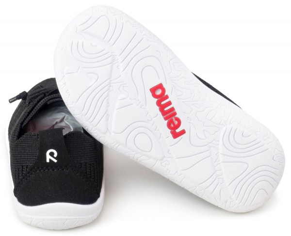 Reima ~ Astelu LowCut Sneaker ~ Black