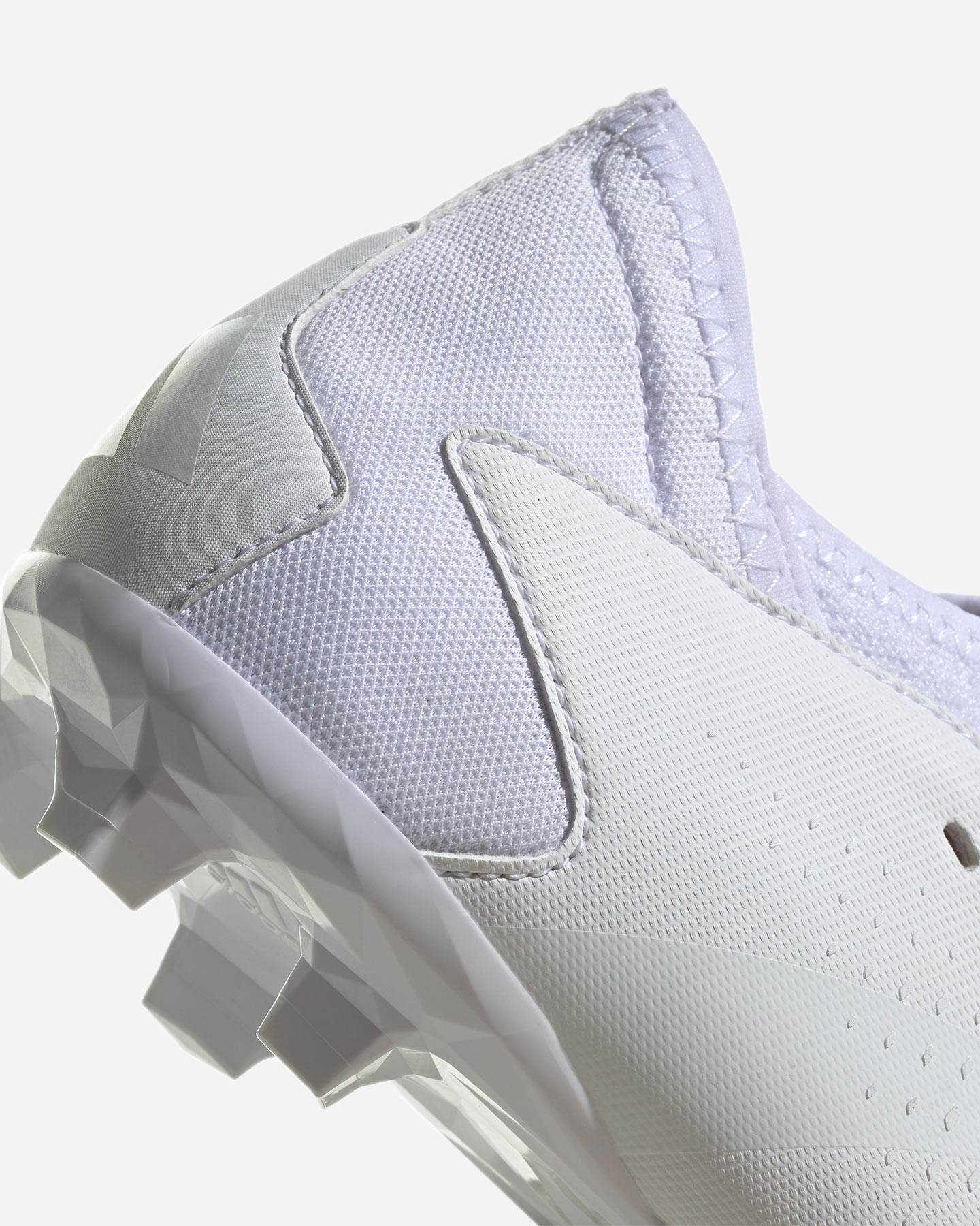 Futbalové kopačky Adidas Predator Accuracy 3 FG Jr FZ6108