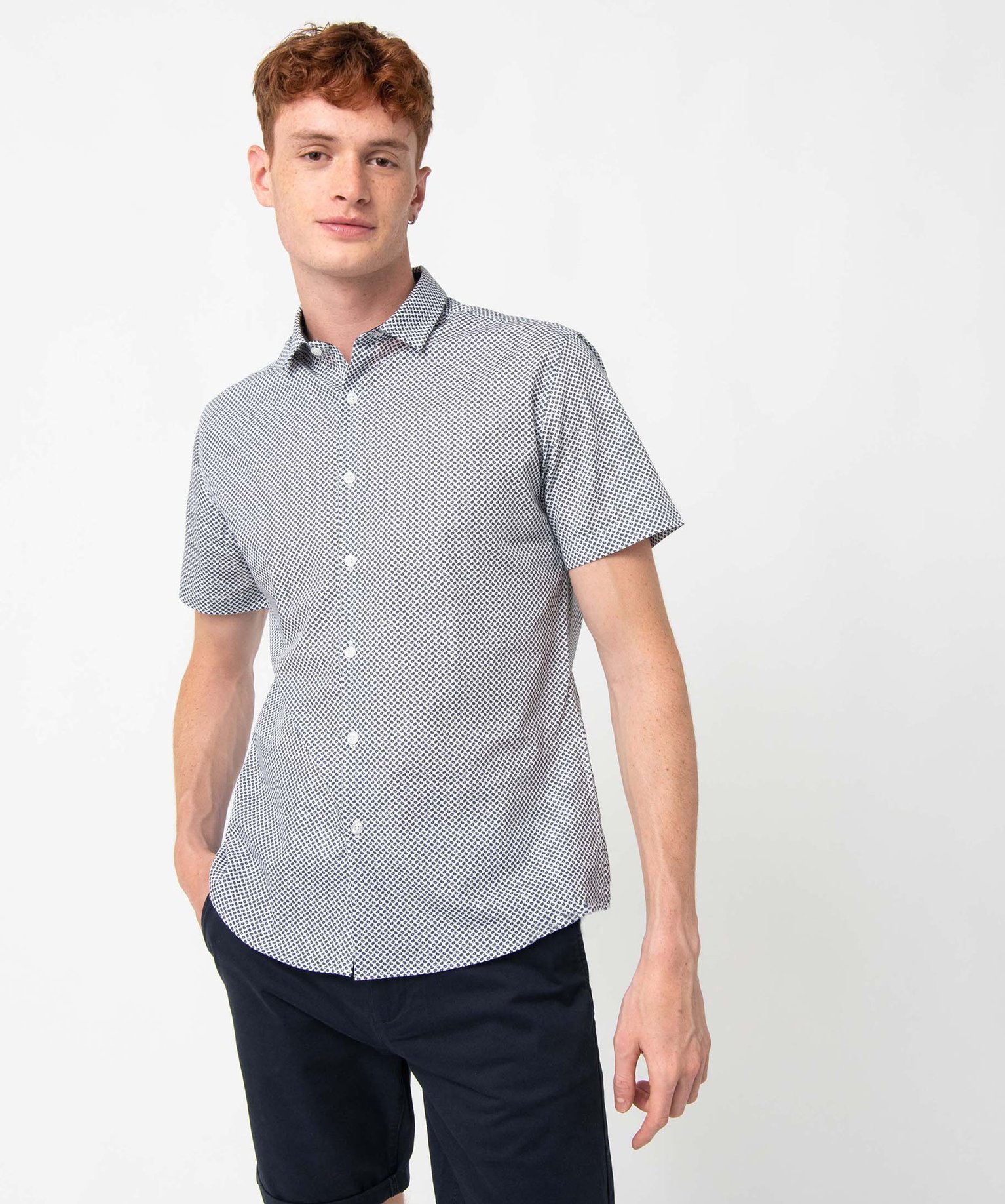 Chemise homme à manches courtes avec micro-motifs cachemire imprime | GEMO