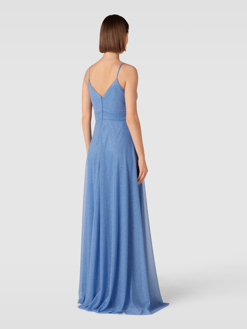Abendkleid in schimmernder Optik in bleu
