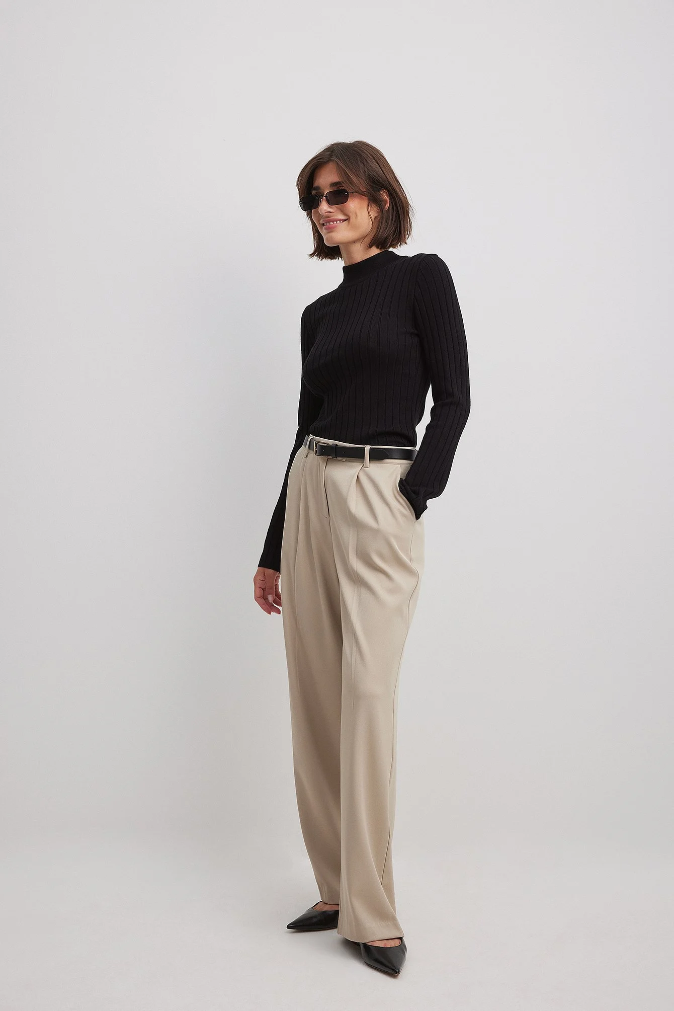Anzughose mit mittlerer Taille und geradem Bein