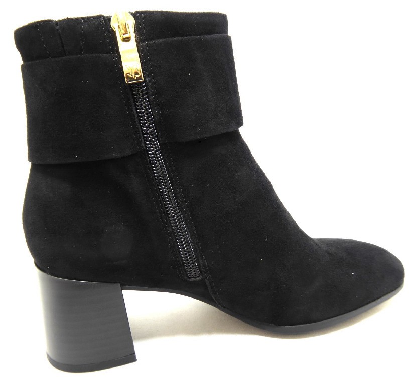 CAPRICE Stiefeletten schwarz