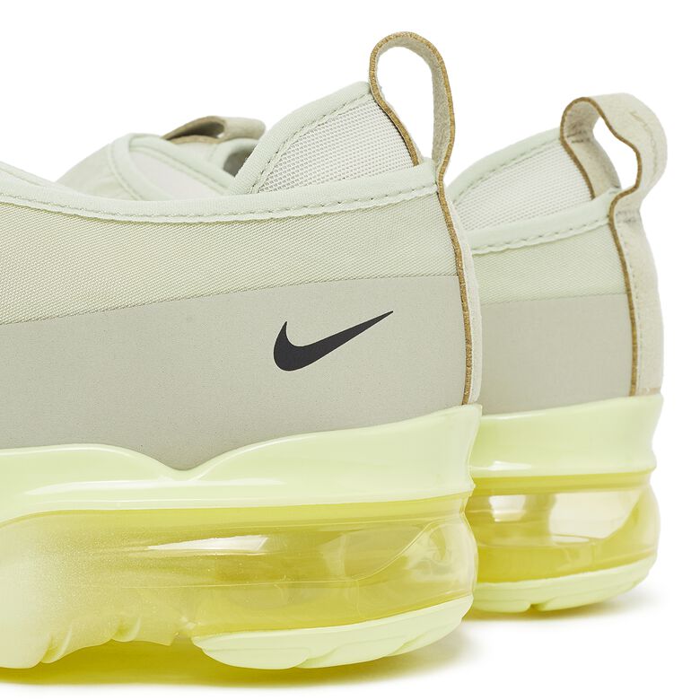 NIKE Air Vapormax Moc Roam 