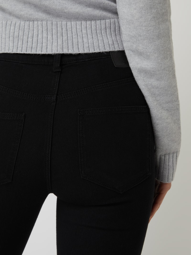 Flared Jeans mit Stretch-Anteil Modell 'Peggy' in schwarz