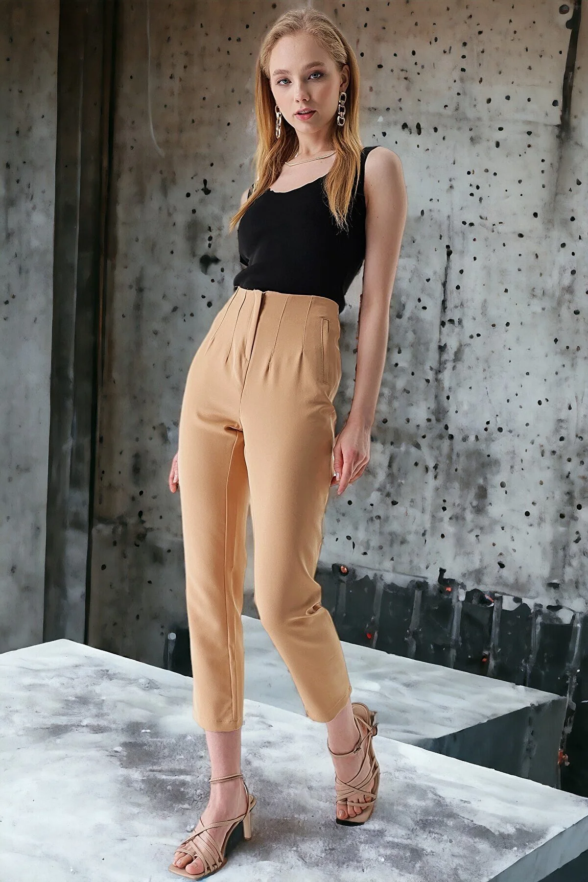 HAKKE  Hose mit hohem Bund und doppeltem Schlag