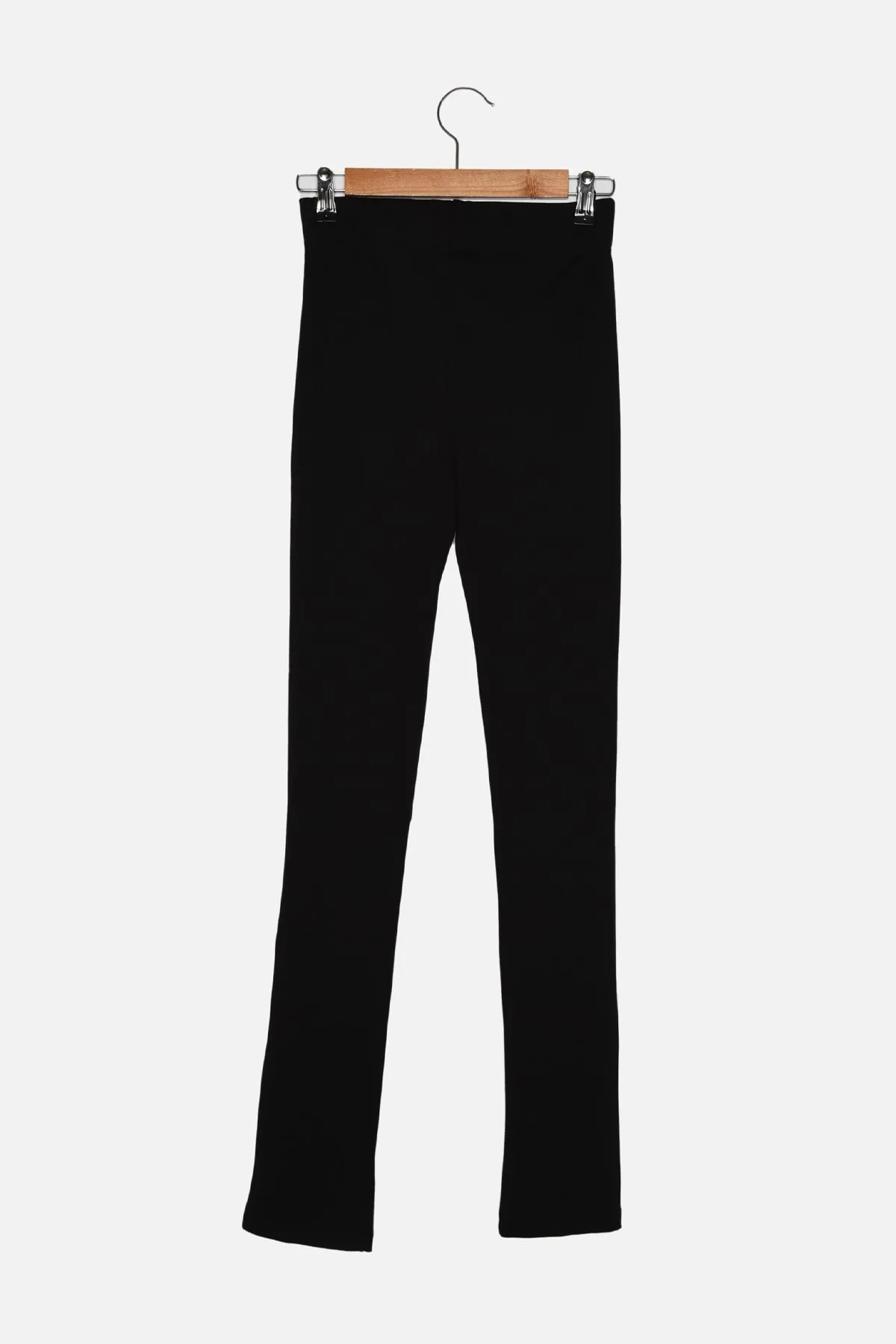 Trendyol Collection  Schwarze lange Strickhose mit Schlitz und detaillierten Details