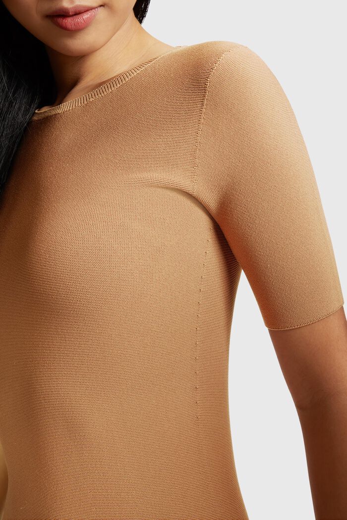 Nahtloses Mini-Strickkleid