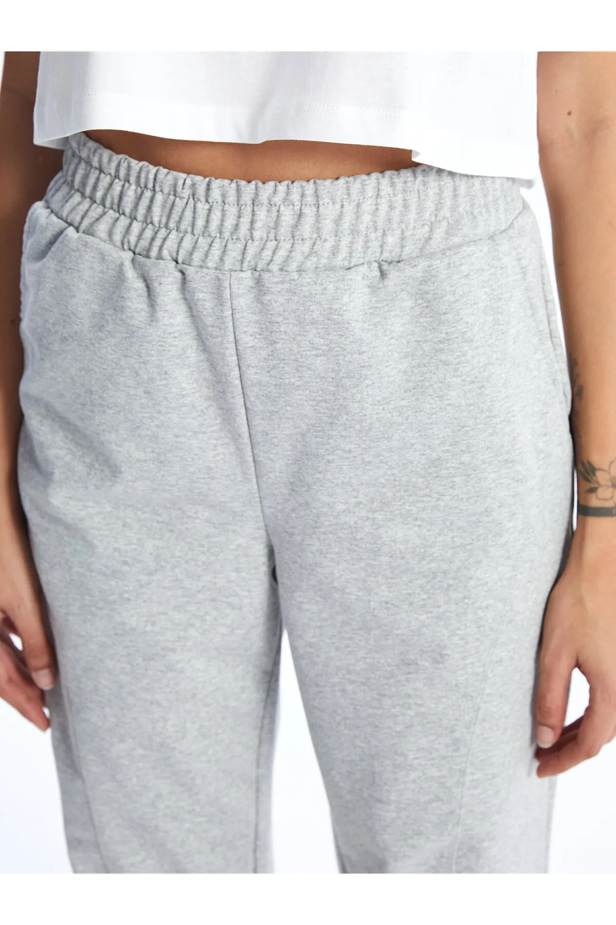 LC Waikiki  Jogginghose - Grau - Straight