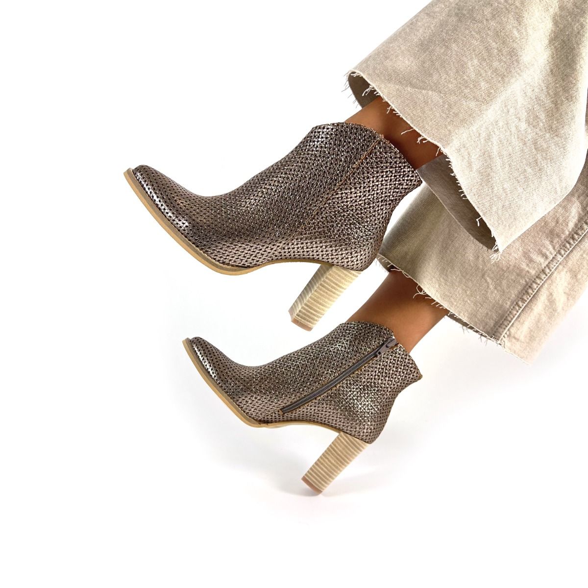 Myma  6601 - Bronze
