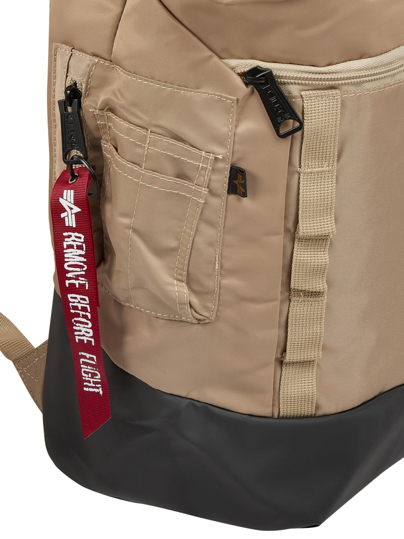 Rucksack aus Textil in beige