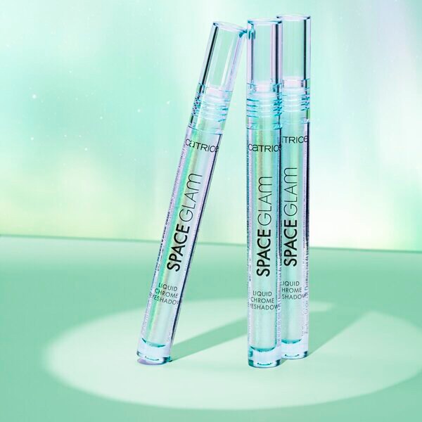 Catrice Space Glam 010 Milky Way folyékony króm szemhéjfesték 2,2 ml