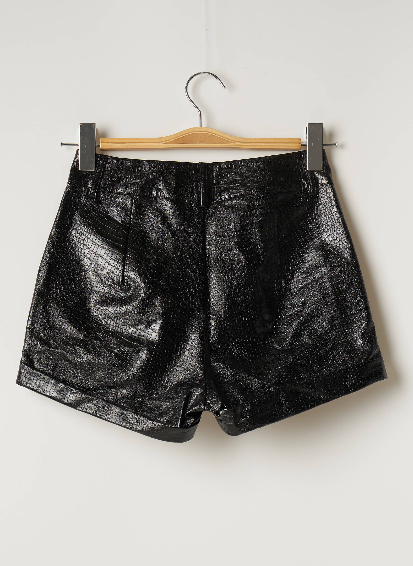 Superdown Shorts 1 Femme couleur noir