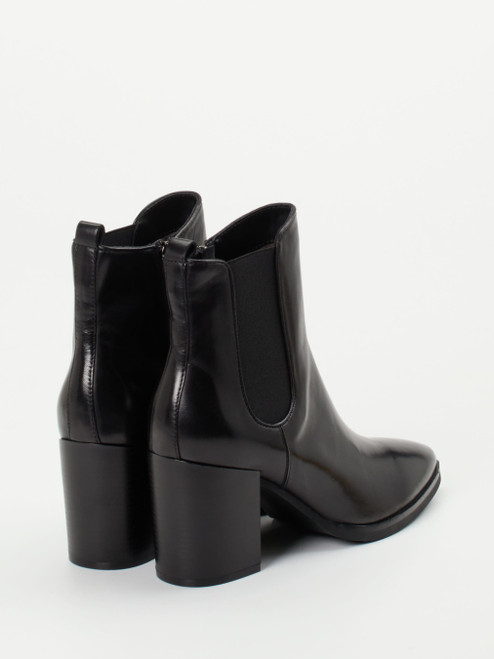 Stiefelette-17390090157 Regarde Le Ciel